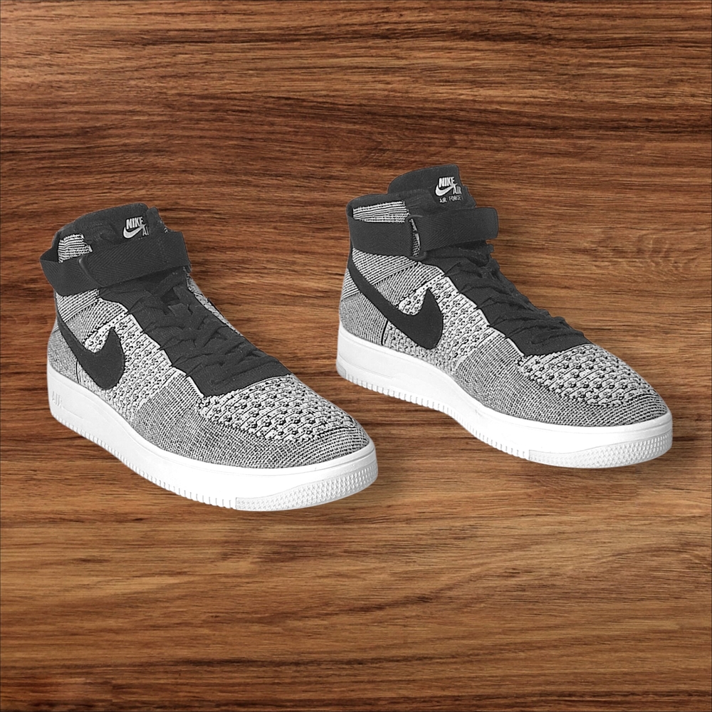 Nike AF1 Ultra Flyknit Black/White Sneakers